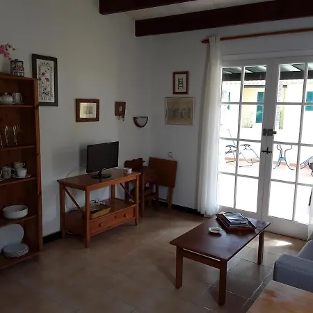 Apartamento En Calan Blanes, Ciutadella