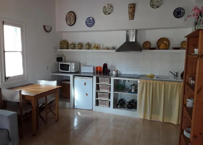Apartamento En Calan Blanes, Ciutadella 아파트