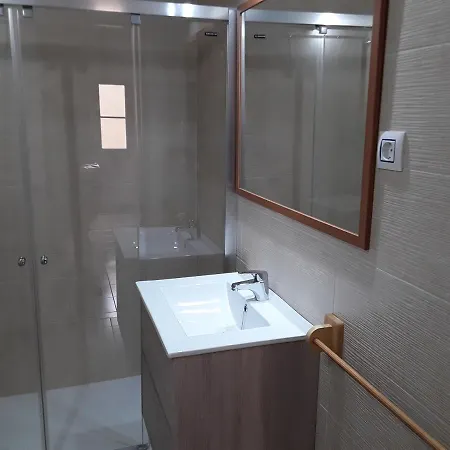 Apartamento En Calan Blanes, Ciutadella * 칼라엔블레인즈