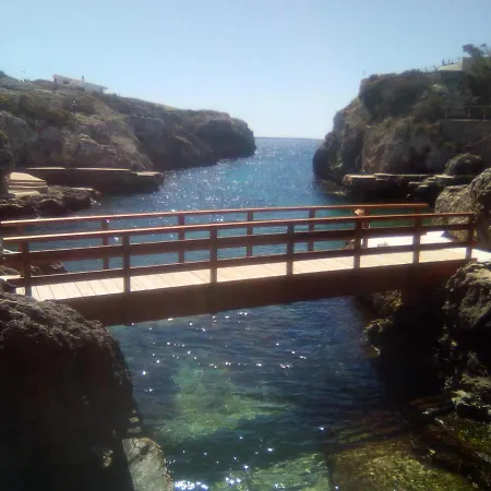 아파트 Apartamento En Calan Blanes, Ciutadella *
